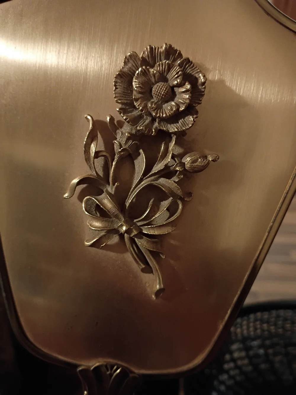 Gold Tone Handheld VINTAGE Vanity Mirror